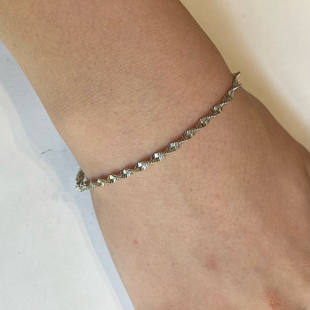 Vintage Sterling Silver Twist Chain Bracelet 8” length